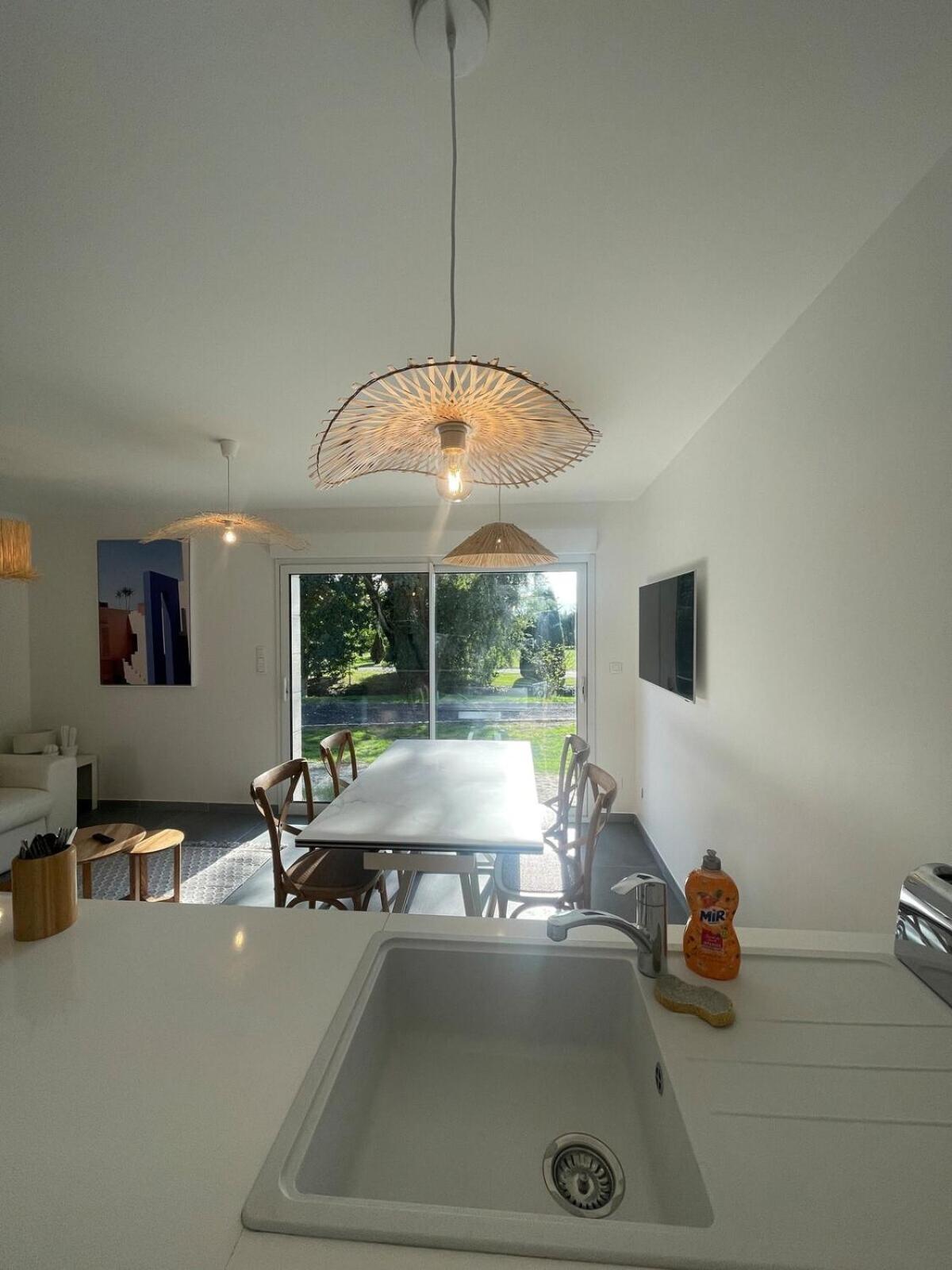L'Opale - Le White Apartment Les Attaques Bilik gambar