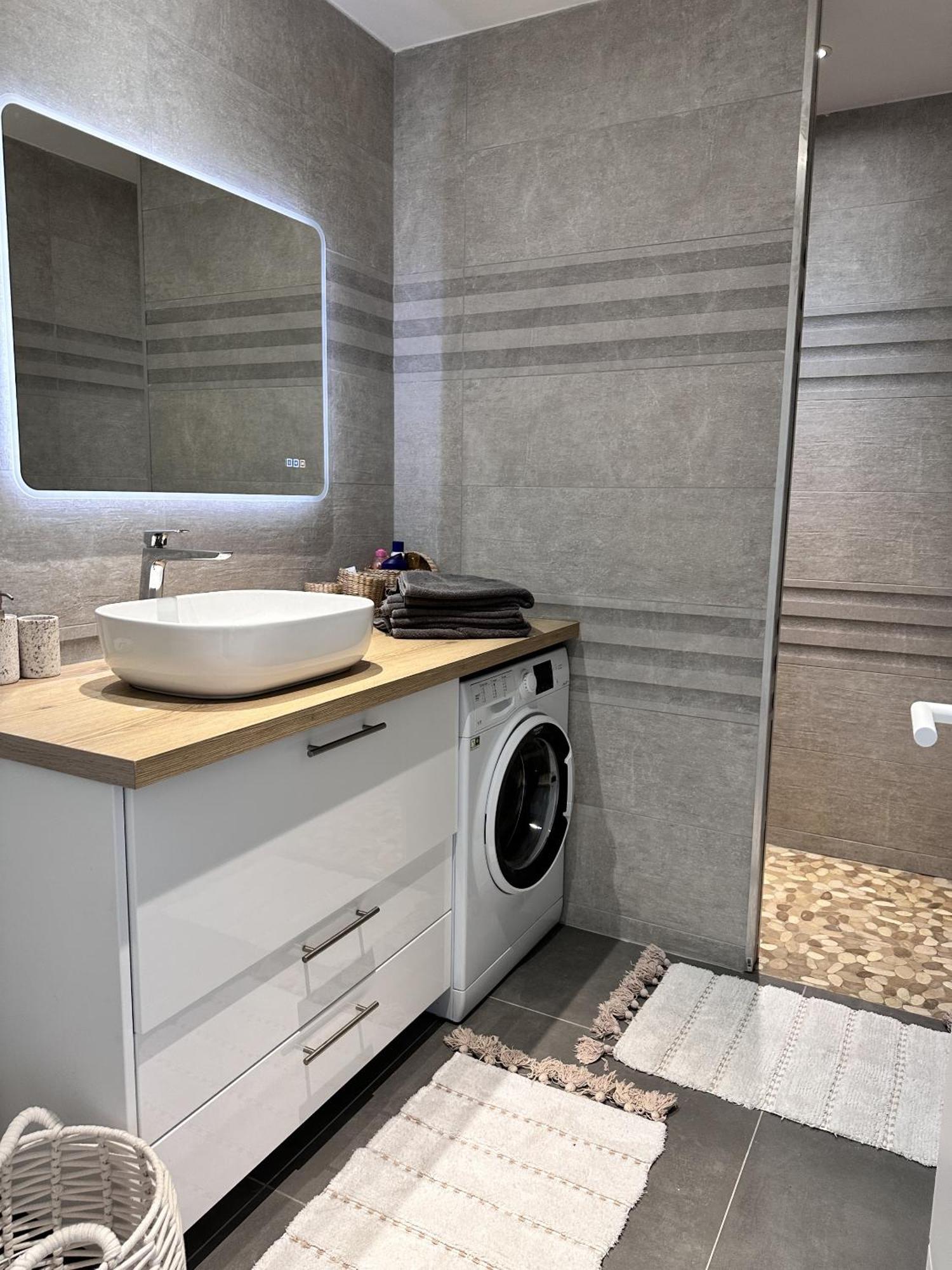 L'Opale - Le White Apartment Les Attaques Luaran gambar